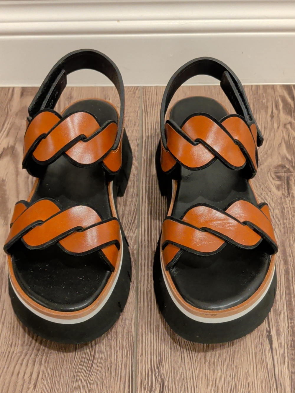 NWOT Homers Artisan - Women’s Brown Braided Platform Sandals with Black Sole